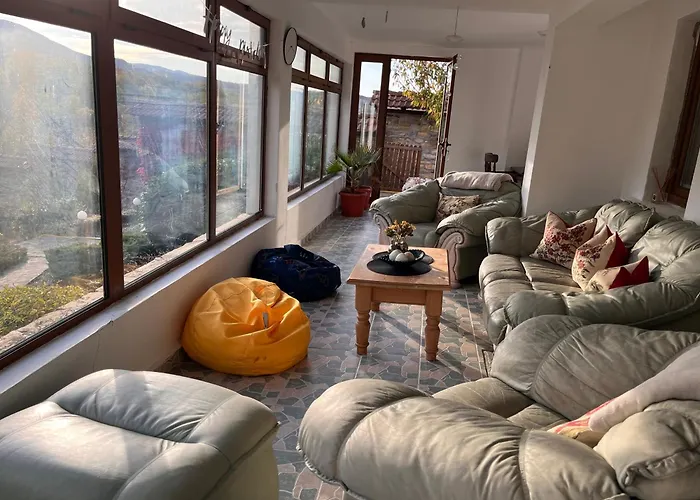 Villa алекс къпиновски манастир *