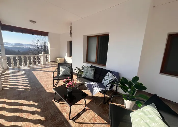 алекс къпиновски манастир